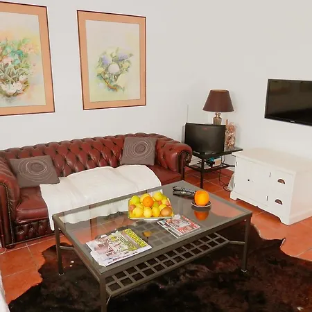 Villa - Cannes, 3 Bedrooms, 6 Persons Cannes